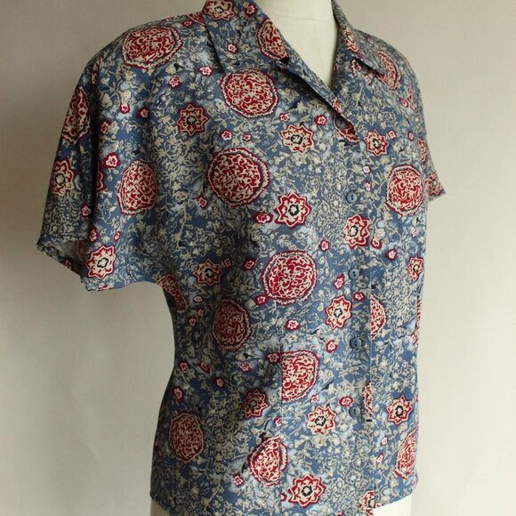 Vintage 1990s 2000s Silk Blouse, First Edition by Liz Claiborne Blue Red and Tan - Picture 5 of 10